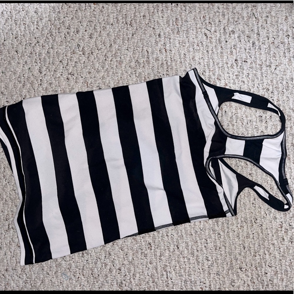 Lululemon tank top